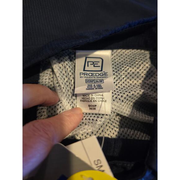 Pro Edge UNC Tar Heels Shirt Men Sz S Navy Button Down Vented Pockets NWT - Picture 6 of 9